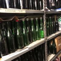 Bottiglie vuote per vino