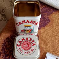 carte da gioco in scatola di latta 