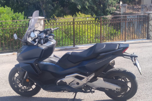 Honda Forza 750 come nuovo