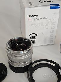 Zeiss ZM 28/2,8 come nuovo, + accessori