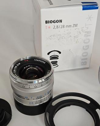 Zeiss ZM 28/2,8 come nuovo, + accessori