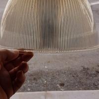 faro a sospensione con luci a ioduro