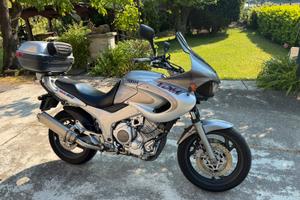 Yamaha TDM 850 del 2000