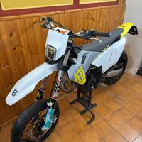 Husqvarna tc 125 2023 motard omologata