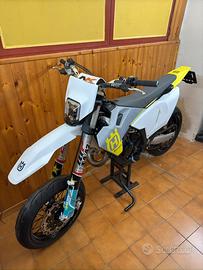 Husqvarna tc 125 2023 motard omologata