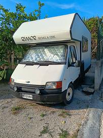 Camper ford