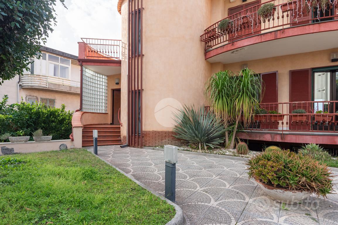 Casa – Pollena Trocchia, Rione Micillo, Napoli - Altro