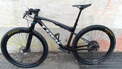 MTB Trek Supercaliber Shimano XTR Ruote carbonio 