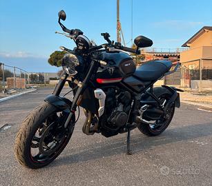 Triumph Trident 660