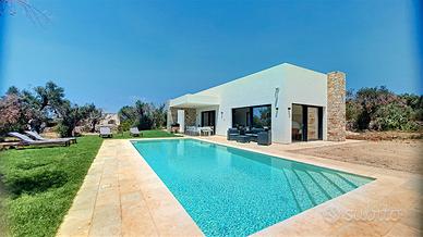 Villa con piscina
