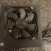 Alimentatore 700W per computer  Alimentatore Coole
