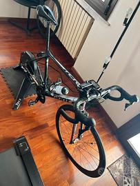 Rullo tacx flux s smart+bici da corsa