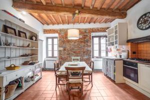 Fine Estate sul mare Piombino dal 1.9 al 30.10