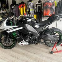 Kawasaki ZX-10 - 2010
