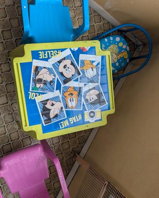 TAVOLINO E SEDIE BAMBINI