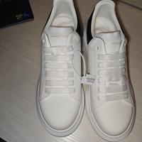 Alexander McQueen taglia 43