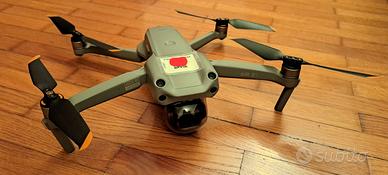 DJI AIR 2S Fly Combo drone + valigia rigida