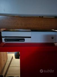 Xbox One slim 