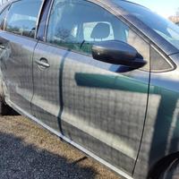 Porta anteriore dx nuda VOLKSWAGEN POLO del 2009