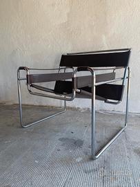 poltrona Wassily design Marcel Breuer Gavina Knoll