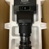 Ottica ultra corta Panasonic per videoproiettore