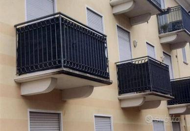 Immobile in asta di 87 m² con 3 locali e box auto 