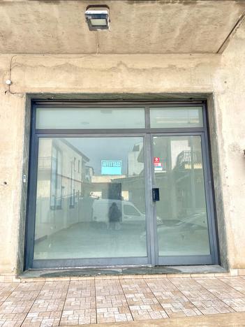 Locale commerciale Frigintini 50 mq