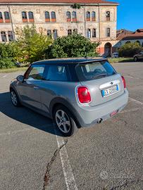 mini Cooper One d