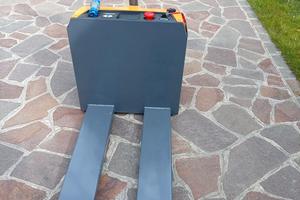 transpallet elettrico
