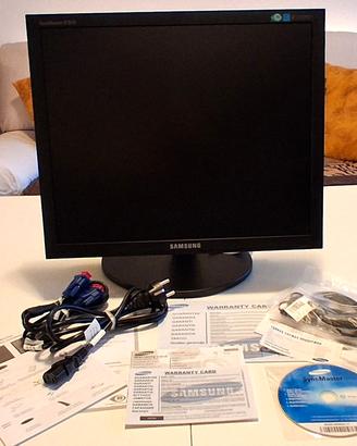 Monitor Samsung Series 40 TFT-LCD (Nuovo)