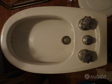 Bidet con grande vaso