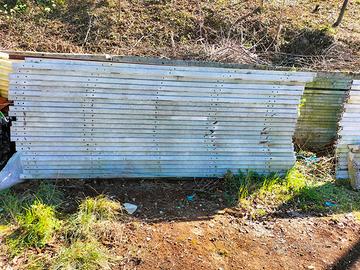 scaffali usati: fungaia, serra fiori, magazzini