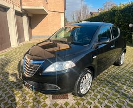 Lancia ypsilon 1.2 benzina