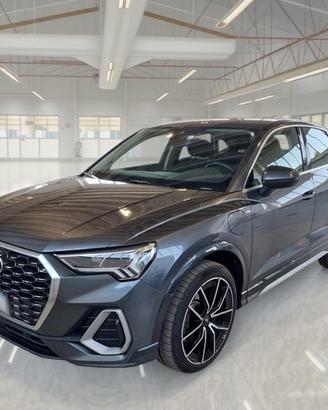 AUDI Q3 SPORTBACK 45 TFSI E S TRONIC S LINE EDITIO