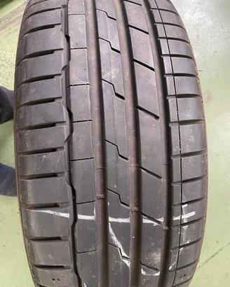 Gomme 225-50/18