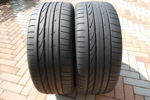 2 gomme estive Bridgestone 315\35\21