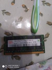 Memorie RAM 1gb