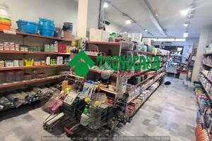 NEGOZIO A MERCOGLIANO