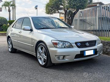 Lexus IS 200 2.0 Silver auto