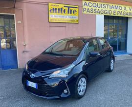 TOYOTA Yaris 1.5 Hybrid 5 porte Business