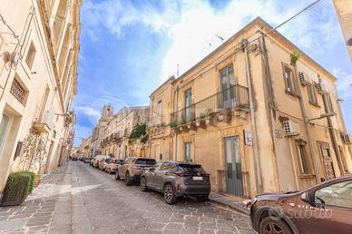 Casa Indipendente Noto [Cod. rif 3293385VRG]