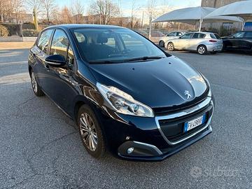 Peugeot 208 PureTech 82 5 porte Allure