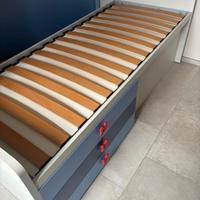 Base letto con cassettiera e materasso