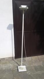 Lampada alogena funzionante