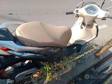 Liberty 125 del 2016 km 22000