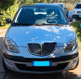 Lancia Ypsilon 1.3 MJT 75 CV Argento