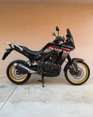 Honda transalp 750 2025