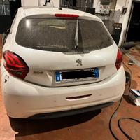 Ricambi Peugeot 208 1.2 Benzina 60 kw HM01 - 2016