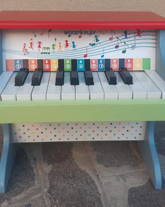 PIANOFORTE IN LEGNO PER BAMBINI