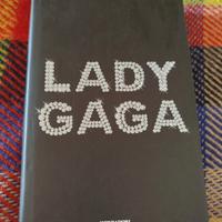  "Lady Gaga" di Maureen Callahan.- Mondadori 2010